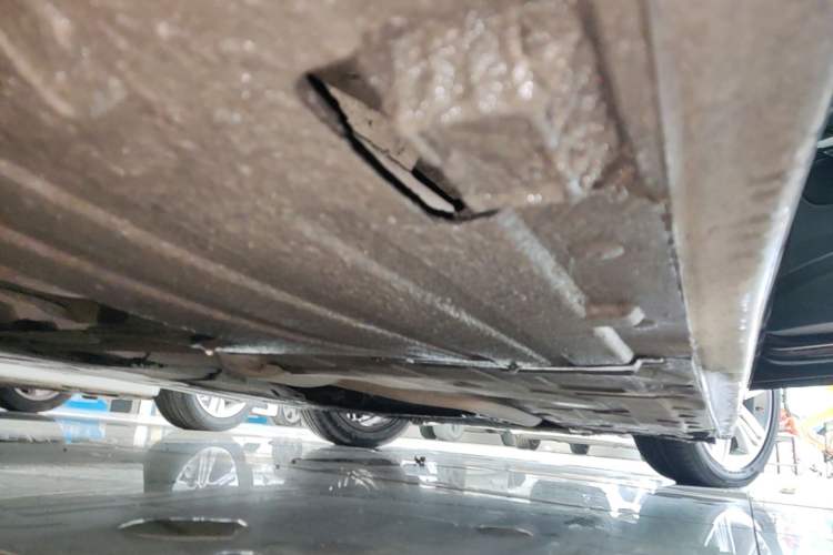Used BMW 3 Series 2017 320Li Fashion Model Right Side Sill