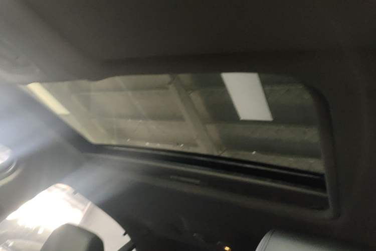 Used BMW 3 Series 2017 320Li Fashion Model Roof