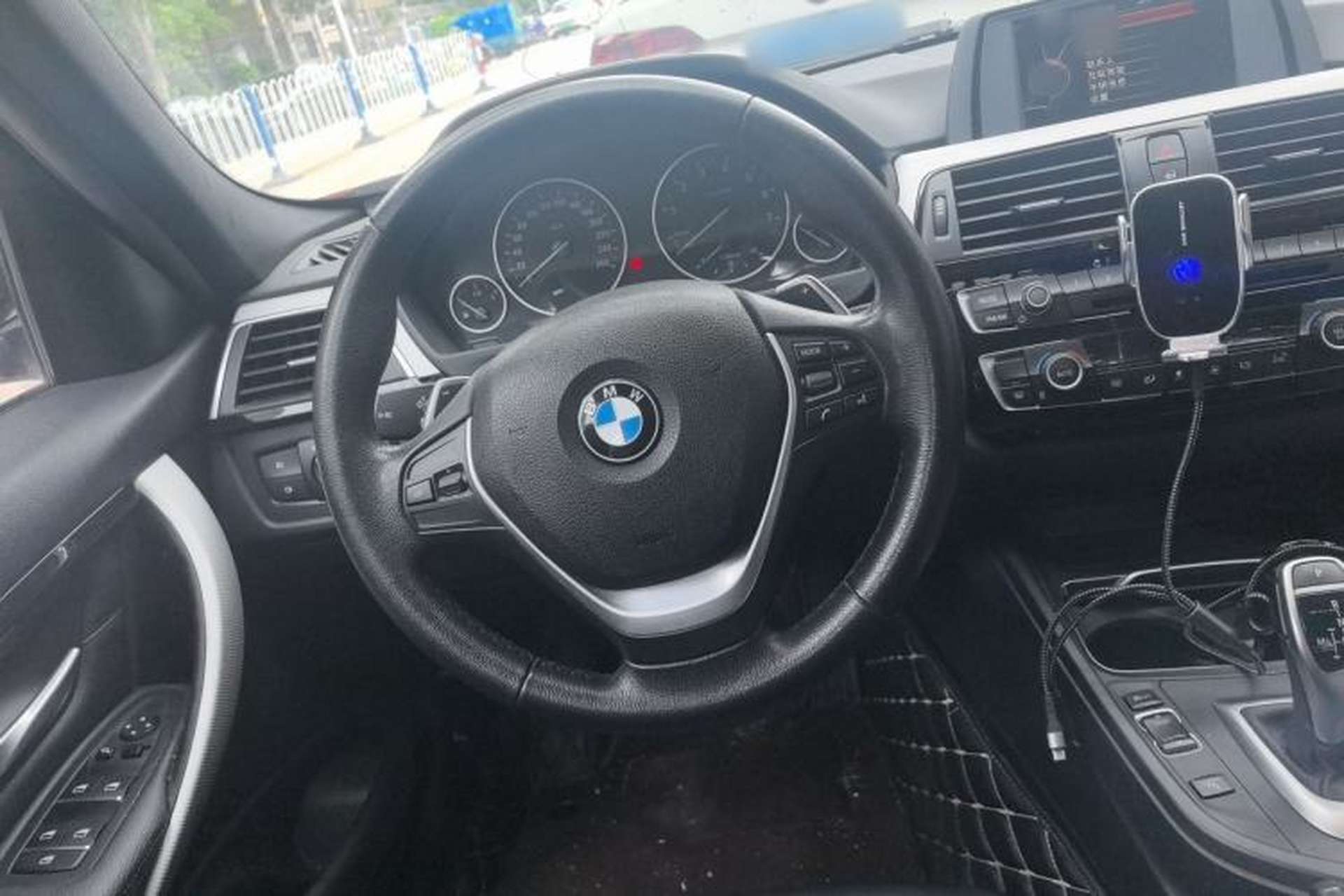 Used BMW 3 Series 2017 320i M Sport Steering Wheel