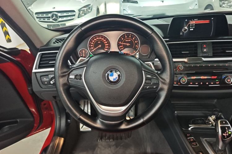Used BMW 3 Series 2017 320Li M Sport Edition Steering Wheel