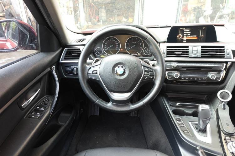 Used BMW 3 Series 2017 320Li M Sport Edition Steering Wheel