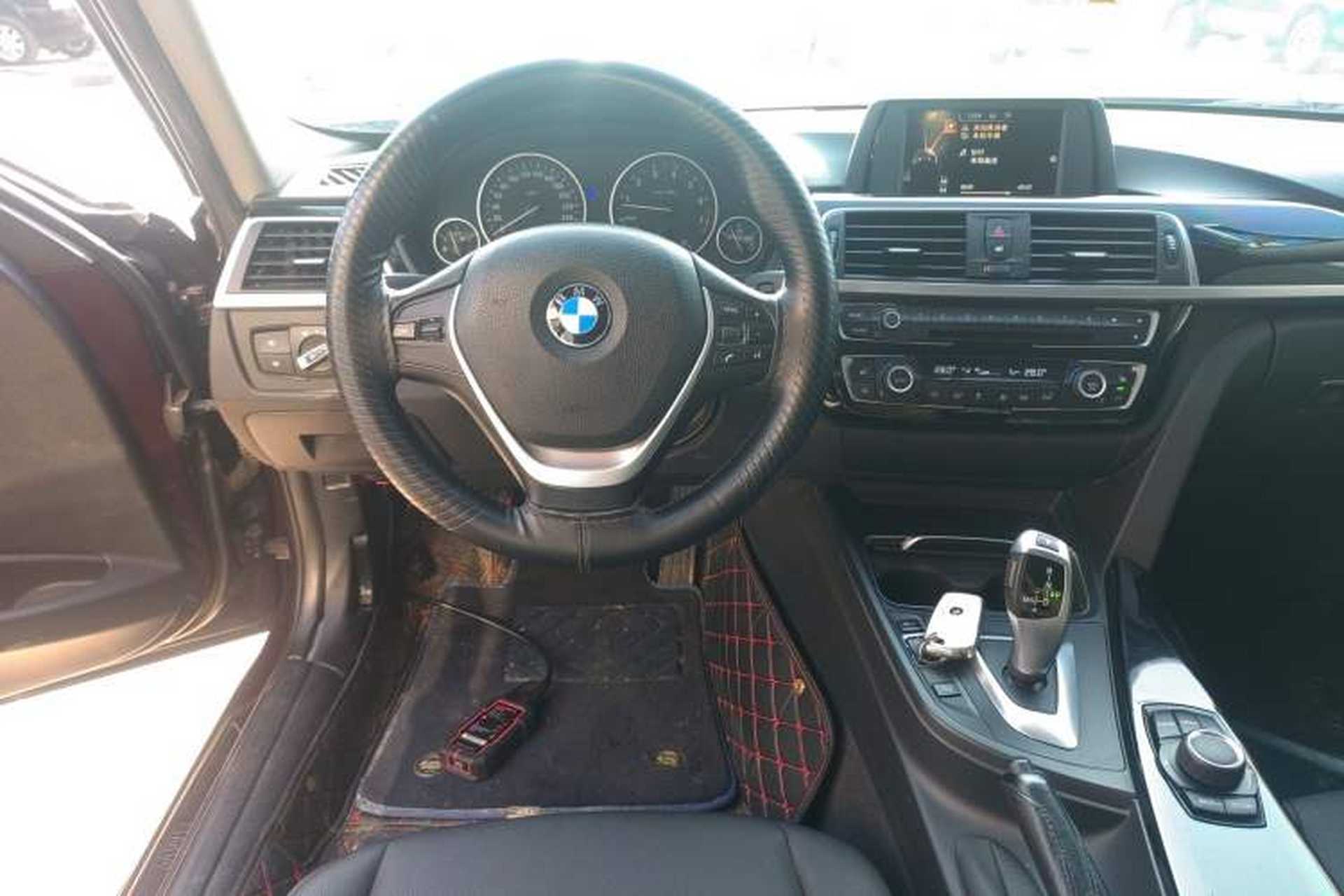Used BMW 3 Series 2017 320Li Fashion Model Steering Wheel
