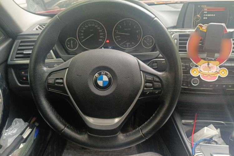 Used BMW 3 Series 2017 320Li Fashion Model Steering Wheel