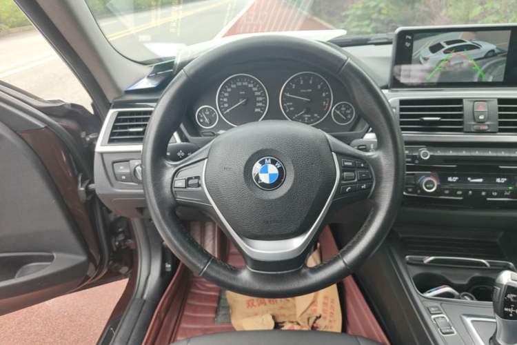 Used BMW 3 Series 2017 320Li Fashion Model Steering Wheel