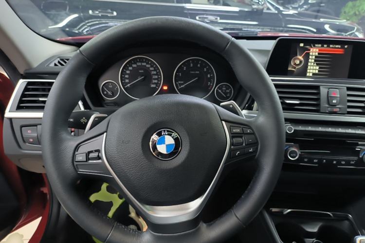 Used BMW 3 Series 2017 320Li M Sport Edition Steering Wheel