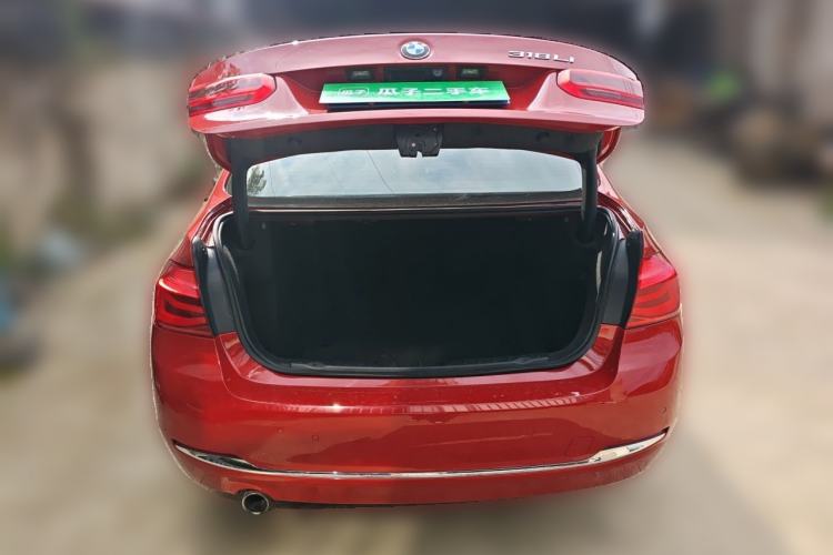 Used BMW 3 Series 2017 318Li Fashion Model Trunk