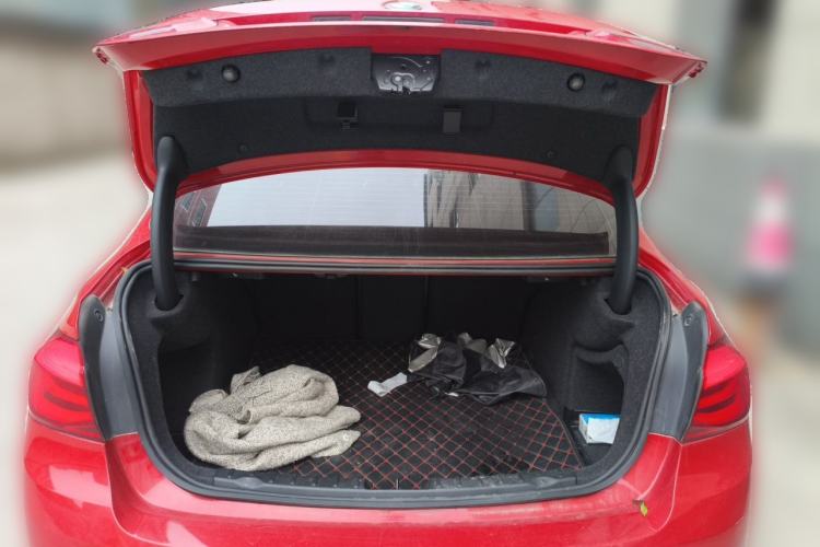 Used BMW 3 Series 2017 320Li Fashion Model Trunk