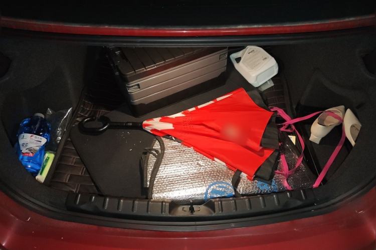 Used BMW 3 Series 2017 320Li Fashion Model Trunk