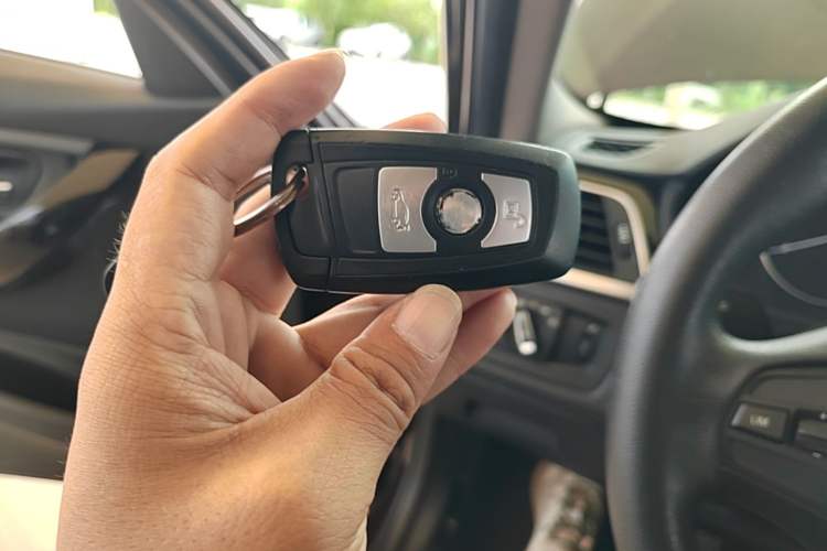 Used BMW 3 Series 2017 320Li Fashion Model Vehicle Key