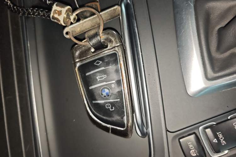 Used BMW 3 Series 2017 320Li M Sport Edition Vehicle Key