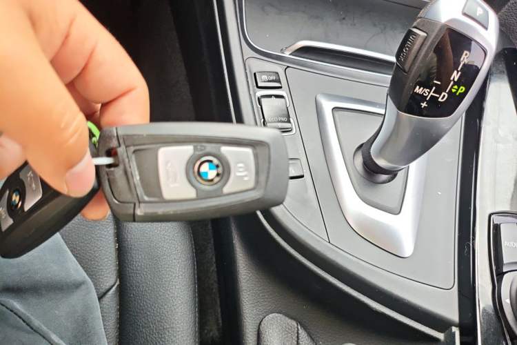 Used BMW 3 Series 2017 318Li Fashion Model Vehicle Key