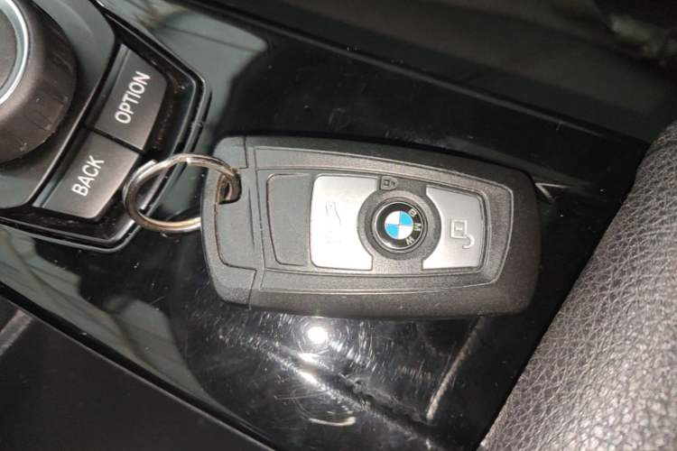 Used BMW 3 Series 2017 320Li Fashion Model Vehicle Key