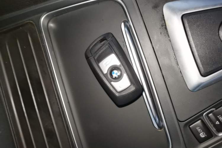 Used BMW 3 Series 2017 320Li Fashion Model Vehicle Key