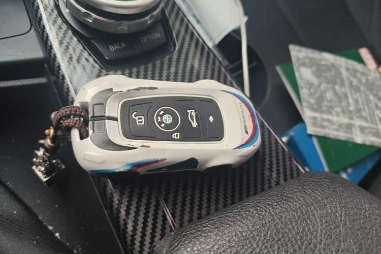 Used BMW 3 Series 2017 320Li Fashion Model Vehicle Key
