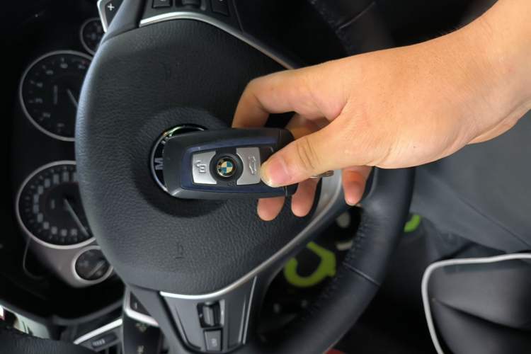 Used BMW 3 Series 2017 320Li M Sport Edition Vehicle Key
