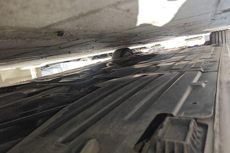 Used BMW 3 Series 2017 320Li Fashion Model Chassis Front Left