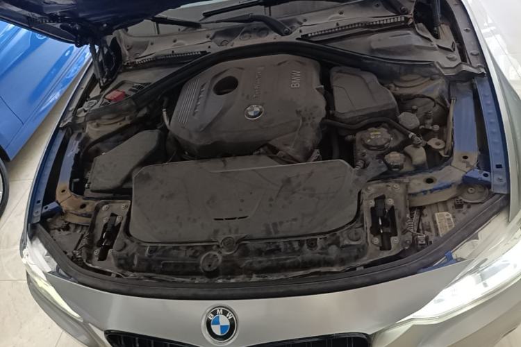 Used BMW 3 Series 2017 320i M Sport Engine Bay