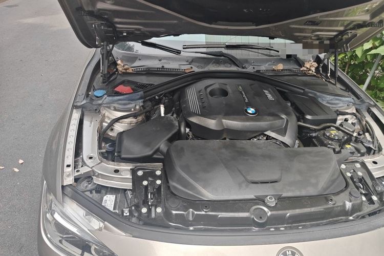 Used BMW 3 Series 2017 320Li Fashion Model Engine Bay Right