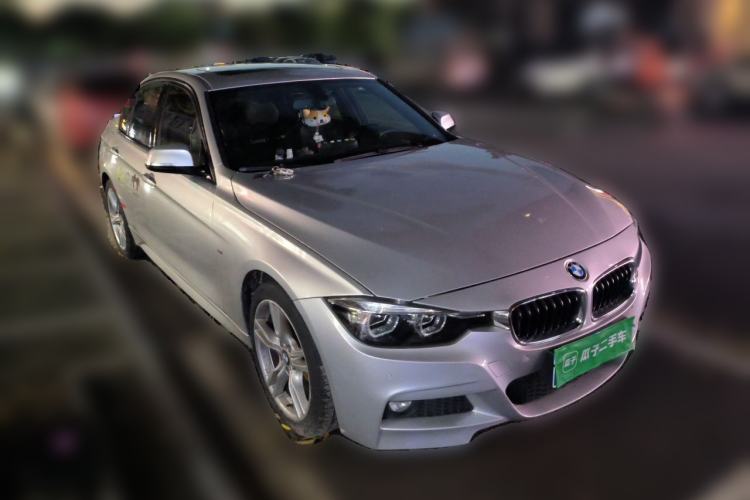 Used BMW 3 Series 2017 320i M Sport Front Right 45 Deg