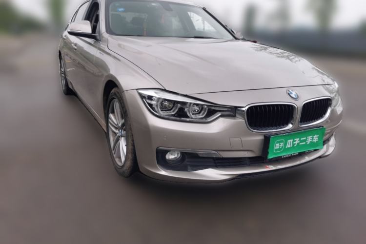Used BMW 3 Series 2017 320Li Fashion Model Front Right 45 Deg