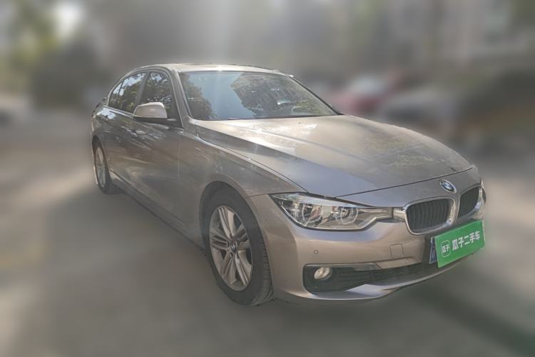 Used BMW 3 Series 2017 320Li Fashion Model Front Right 45 Deg