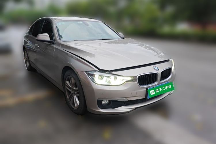 Used BMW 3 Series 2017 320Li Fashion Model Front Right 45 Deg