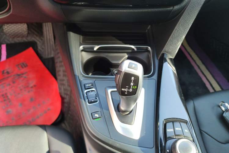 Used BMW 3 Series 2017 320Li Fashion Model Gear Lever