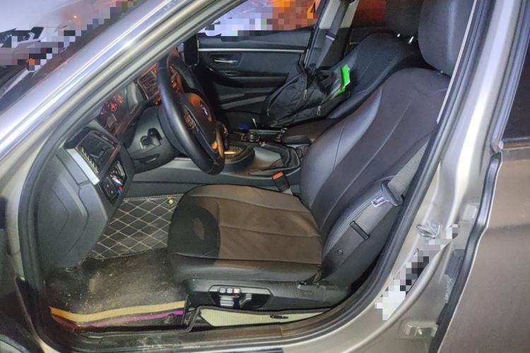 Used BMW 3 Series 2017 320Li Fashion Model Left Front Seat