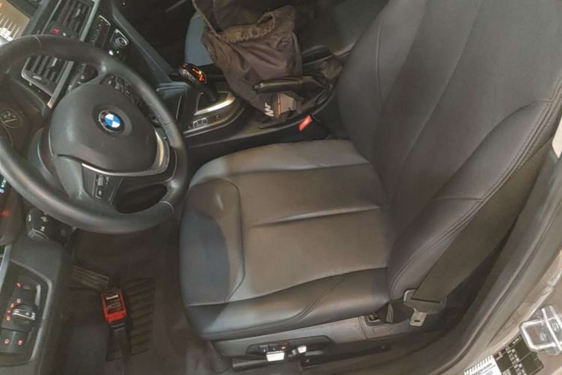 Used BMW 3 Series 2017 320Li Fashion Model Left Front Seat