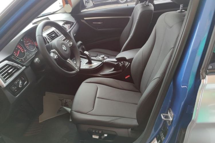 Used BMW 3 Series 2017 320Li M Sport Edition Left Front Seat
