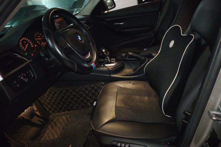 Used BMW 3 Series 2017 320Li Fashion Model Left Front Seat