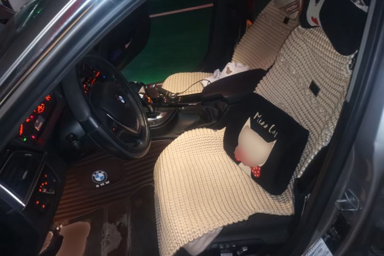 Used BMW 3 Series 2017 318Li Fashion Model Left Front Seat