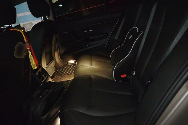 Used BMW 3 Series 2017 320Li Fashion Model Left Rear Seat