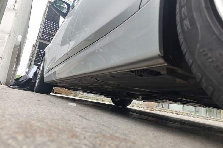Used BMW 3 Series 2017 320Li xDrive Fashion Model Left Side Sill