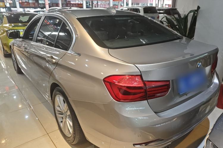Used BMW 3 Series 2017 320Li Fashion Model Rear Left 45 Deg