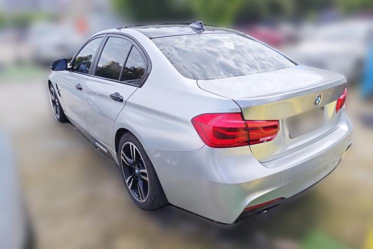 Used BMW 3 Series 2017 320i M Sport Rear Left 45 Deg