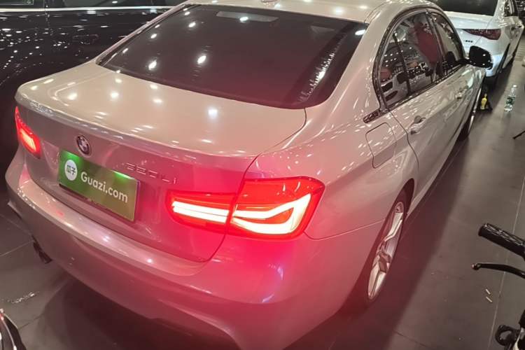 Used BMW 3 Series 2017 320Li M Sport Edition Rear Right 45 Deg