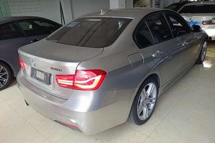 Used BMW 3 Series 2017 320i M Sport Rear Right 45 Deg