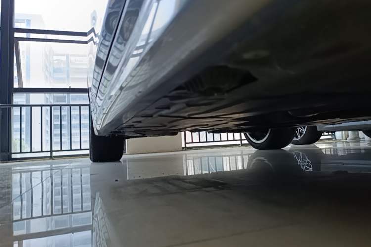 Used BMW 3 Series 2017 320i M Sport Right Side Sill