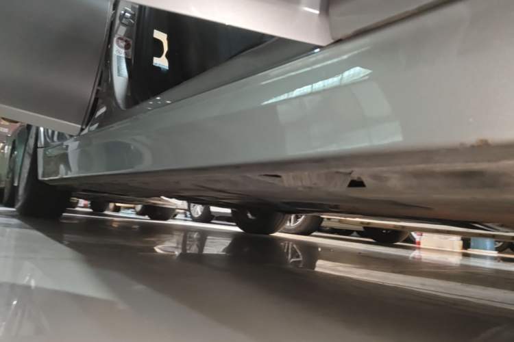 Used BMW 3 Series 2017 320Li Fashion Model Right Side Sill