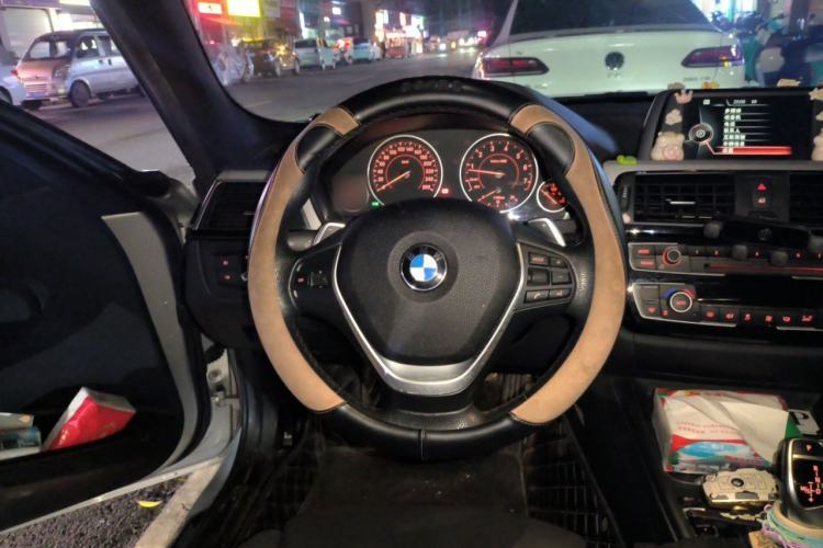 Used BMW 3 Series 2017 320i M Sport Steering Wheel