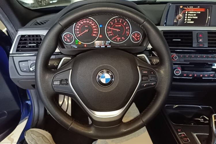 Used BMW 3 Series 2017 320i M Sport Steering Wheel