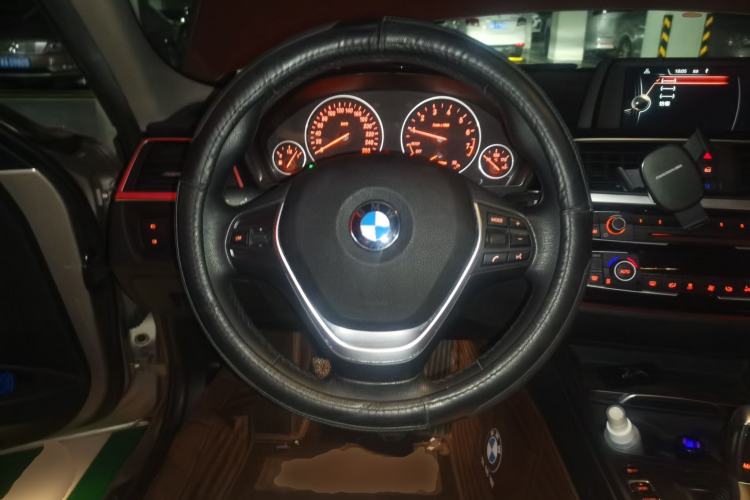 Used BMW 3 Series 2017 318Li Fashion Model Steering Wheel