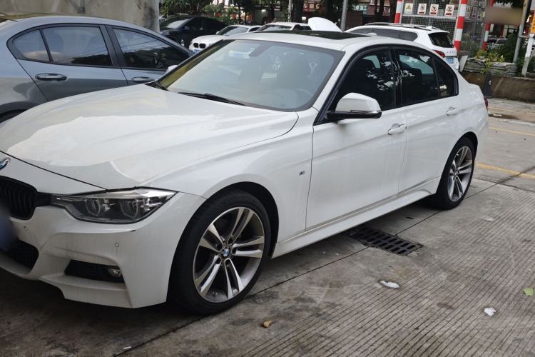 Used BMW 3 Series 2017 320i M Sport Guazi used car, China used car export, Used car for sale, Used cars, Cheapest cars for sale