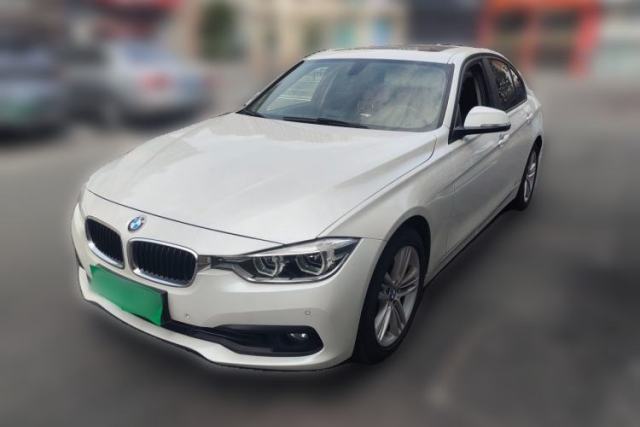 Używany BMW 3 Series 2017 318i Fashion Model
