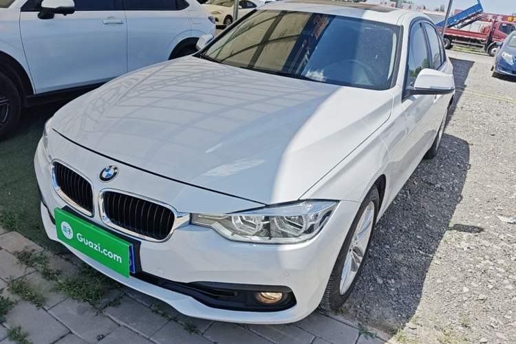 Used BMW 3 Series 2017 318i Fashion Model Guazi used car, China used car export, Used car for sale, Used cars, Cheapest cars for sale