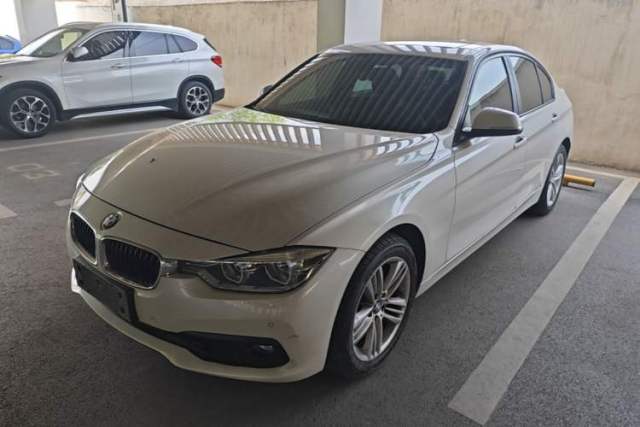 Used BMW 3 Series 2017 318i Fashion Model