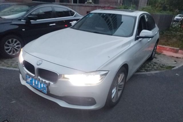Used BMW 3 Series 2017 318i Fashion Model