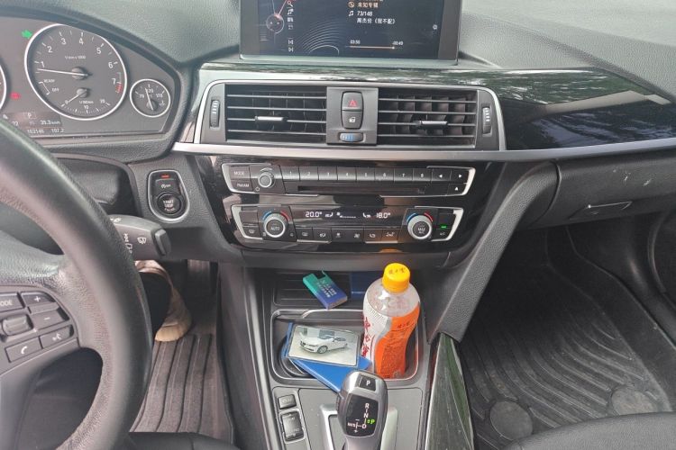 Used BMW 3 Series 2017 320Li Fashion Model Audio And AC Panel