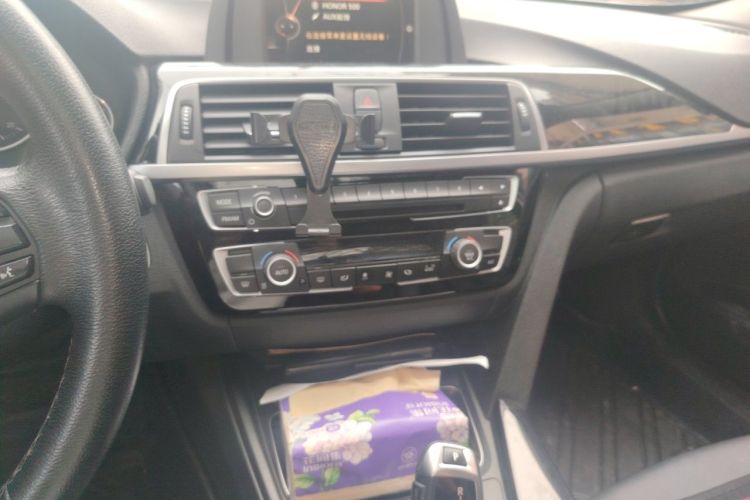 Used BMW 3 Series 2017 320Li Fashion Model Audio And AC Panel